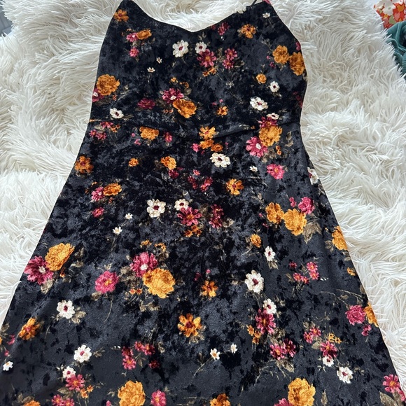 Dress Lot!! - Picture 10 of 16